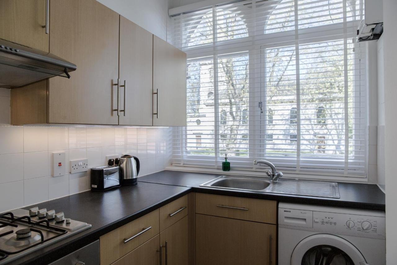St. Lukes View, Shoreditch, By The Design Traveller ロンドン エクステリア 写真