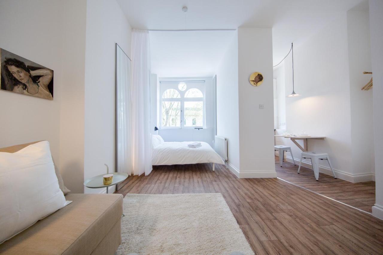St. Lukes View, Shoreditch, By The Design Traveller ロンドン エクステリア 写真